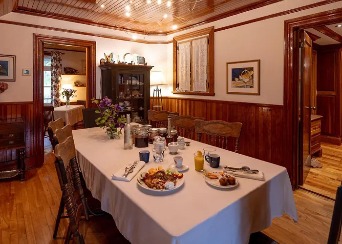 Hôtel accueillant les animaux: Auberge À La Chouenne